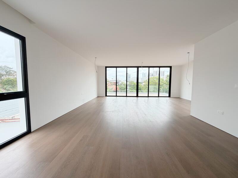 Junior Master Bedroom