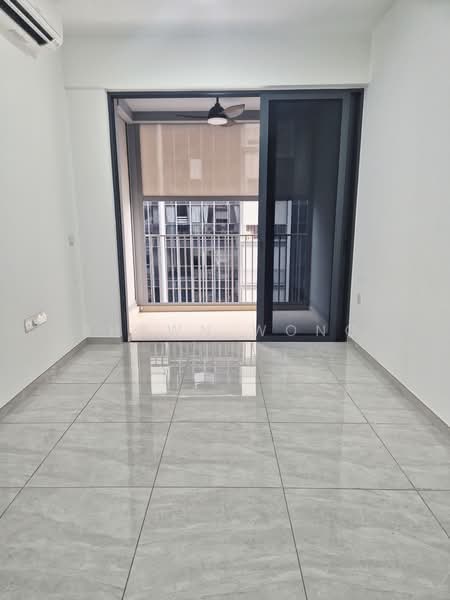 The Florence Residences, 87 Hougang Avenue 2, 2 Bedrooms, 667 sqft, Condominium For Rent, by Shawn Wong, 500022347 - Balcony - PropertyGuru.com.sg