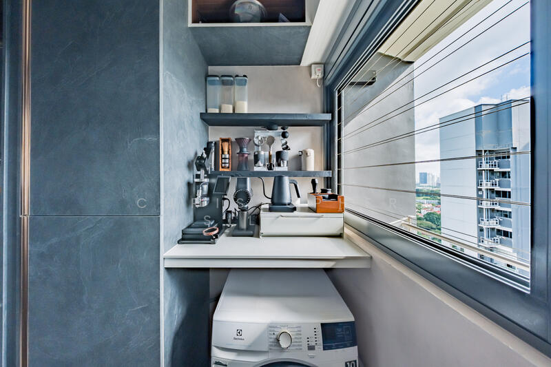 Laundry & Coffee Counter