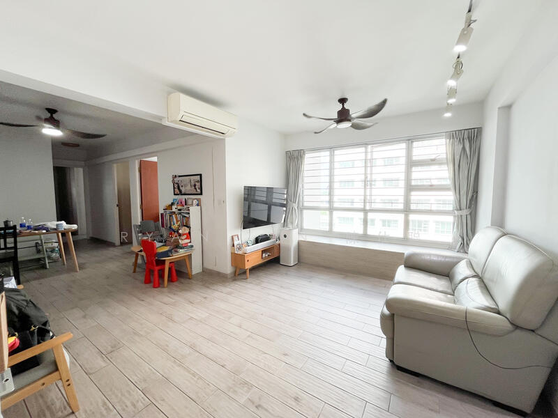 For Sale - 217B Boon Lay View