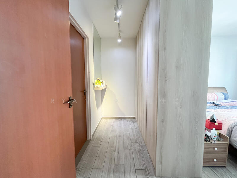 For Sale - 217B Boon Lay View