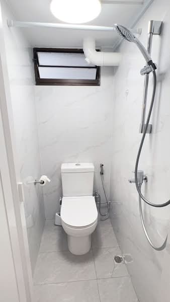 23 Dover Crescent, 23 Dover Crescent, Room Rental, 180 sqft, HDB Flat For Rent, by Ng Zi Liang, 500022492 - Bathroom - PropertyGuru.com.sg
