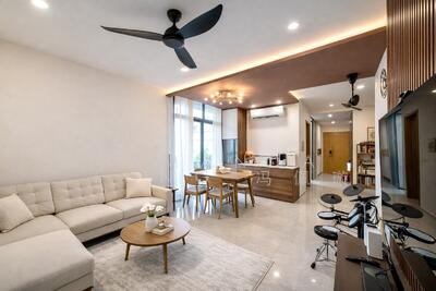 For Sale - Spacious, Chic Well-Renovated 3-Bedroom Home in D19, Rare 999-Year Leasehold!