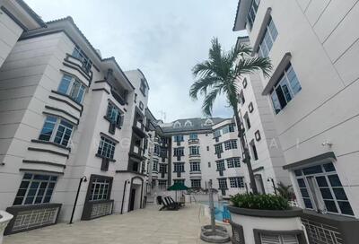 For Rent - Pinetree Condo