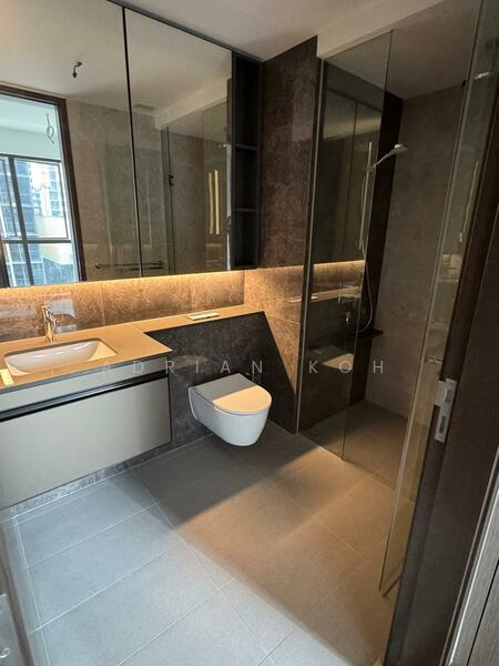 Tembusu Grand Condominium For Sale at S$ 2,180,000 | PropertyGuru Singapore - Master Bathroom