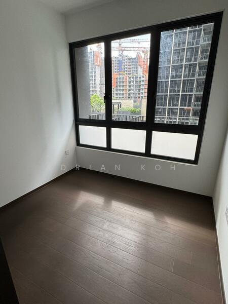 Tembusu Grand Condominium For Sale at S$ 2,180,000 | PropertyGuru Singapore - Common Bedroom