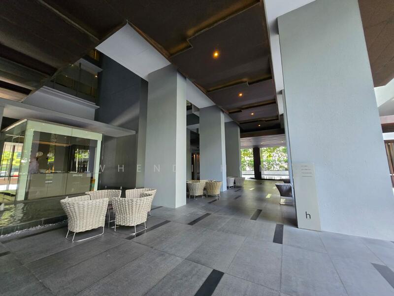 Dedicated Concierge and lounge areas.