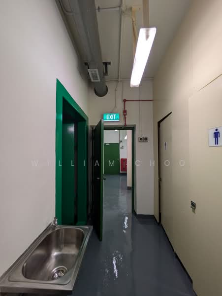 716 Jurong West Street 71, , 1,500 sqft, Shop / Shophouse For Rent, by William Choo, 500022893 - Corridor - CommercialGuru.com.sg