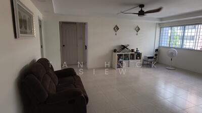 For Rent - 456 Tampines Street 42