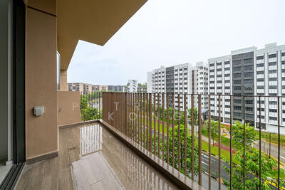 For Rent - The Watergardens at Canberra