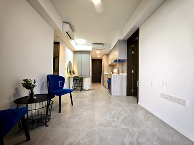 For Rent - AMO Residence