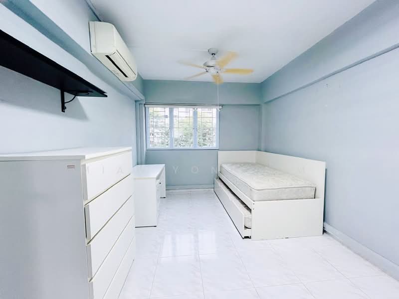 17 Joo Seng Road, 17 Joo Seng Road, 3 Bedrooms, 1,108 sqft, HDB Flat For Sale, by Miaw Yong Lim, 500023395 - Bedroom - PropertyGuru.com.sg