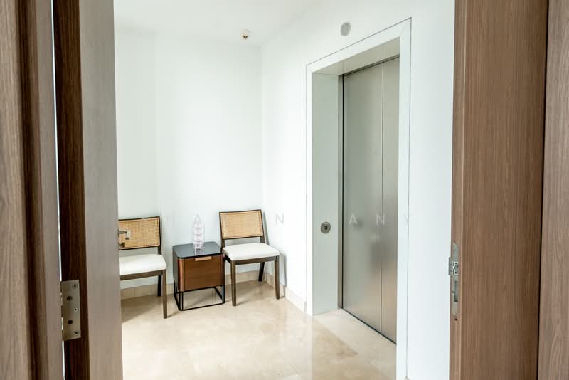 Draycott Eight, 6 Draycott Park, 4 Bedrooms, 2,896 sqft, Condominium For Sale, by Sharon Jany, 500023444 - Entrance - PropertyGuru.com.sg