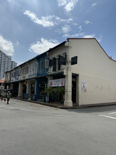 TANJONG PAGAR Rare F&B Shophouse, Tanjong Pagar Road, Chinatown / Tanjong Pagar, 2,750 sqft, Shop / Shophouse For Sale, by Tricia Lim, 500023446 - Exterior - CommercialGuru.com.sg