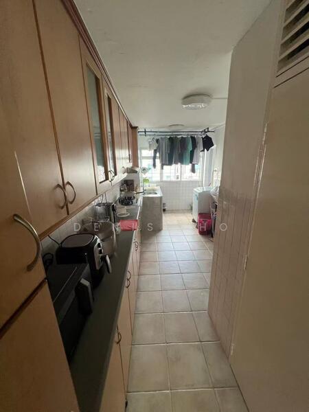 For Rent - 327 Serangoon Avenue 3