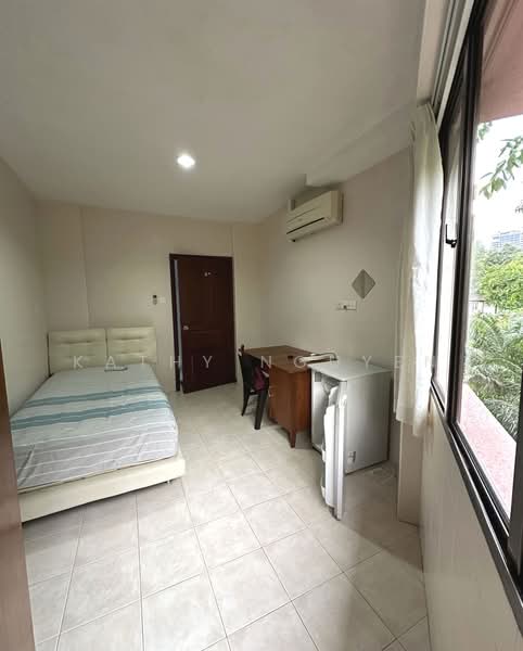 Balmoral Luck, 6 Balmoral Road, Room Rental, 150 sqft, Apartment For Rent, by Kathy Nguyen, 500023513 - Bedroom - PropertyGuru.com.sg