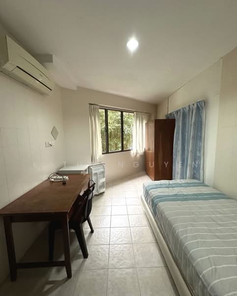 Balmoral Luck, 6 Balmoral Road, Room Rental, 150 sqft, Apartment For Rent, by Kathy Nguyen, 500023513 - Bedroom - PropertyGuru.com.sg