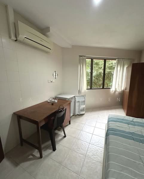 Balmoral Luck, 6 Balmoral Road, Room Rental, 150 sqft, Apartment For Rent, by Kathy Nguyen, 500023513 - Bedroom - PropertyGuru.com.sg