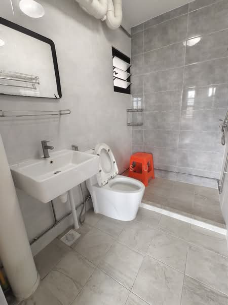 581 Woodlands Drive 16, 581 Woodlands Drive 16, 3 Bedrooms, 1,410 sqft, HDB Flat For Sale, by Dan Su, 500023564 - Bathroom - PropertyGuru.com.sg