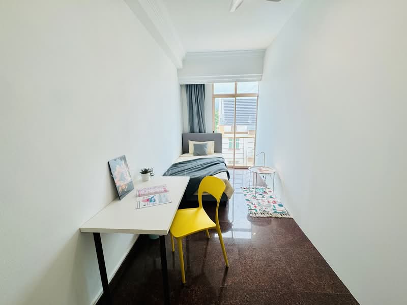 Le Hill, 42 Pasir Panjang Hill, Room Rental, 120 sqft, Condominium For Rent, by Steve Voon, 500023623 - R4 - PropertyGuru.com.sg