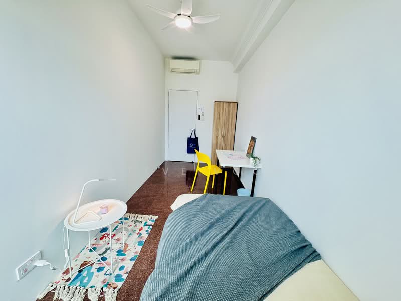 Le Hill, 42 Pasir Panjang Hill, Room Rental, 120 sqft, Condominium For Rent, by Steve Voon, 500023623 - R4 - PropertyGuru.com.sg