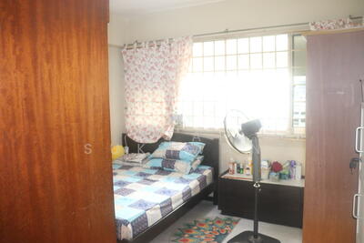 For Sale - 437 Hougang Avenue 8