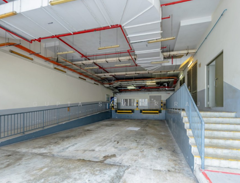 Hansapoint, , 20,354 sqft, Business / Science Park For Rent, by Gupta Sameer Raj, 500023881 - Entrance - CommercialGuru.com.sg