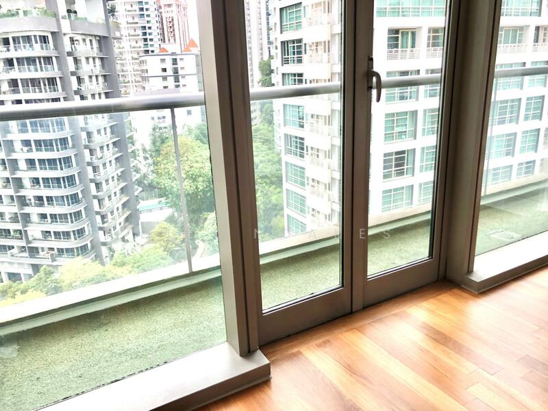 MASTER BEDRM - Stunning view!