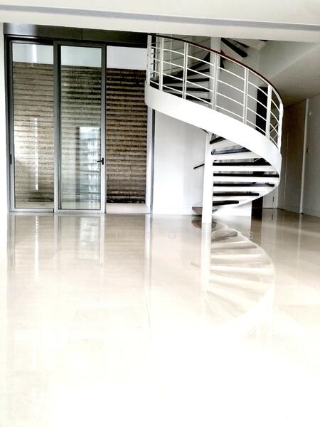 Newly Refurbished Penthse Stunning Views