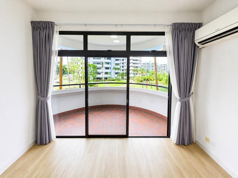 Mandarin Gardens, 1 Siglap Road, East Coast / Marine Parade, 2 Bedrooms, 1,001 sqft, Condominium For Sale, by Jyoti Chawla, 500024001 - Living Room - PropertyGuru.com.sg