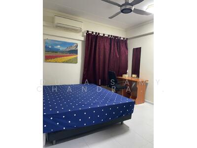 For Rent - 649 Woodlands Ring Road