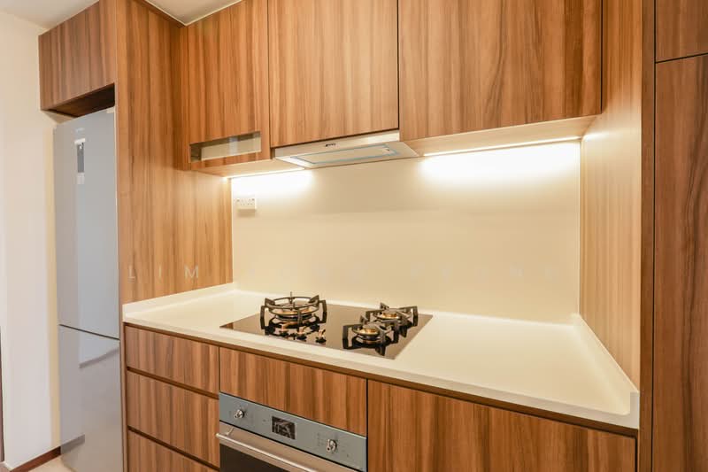 Lentor Modern, 3 Lentor Central, 3 Bedrooms, 1,109 sqft, Condominium For Rent, by Lim Yong Keong, 500024051 - Kitchen - PropertyGuru.com.sg