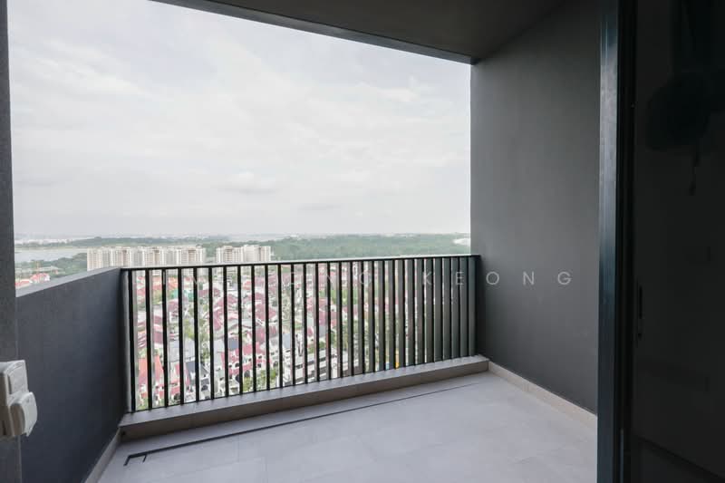 Lentor Modern, 3 Lentor Central, 3 Bedrooms, 1,109 sqft, Condominium For Rent, by Lim Yong Keong, 500024051 - Balcony - PropertyGuru.com.sg