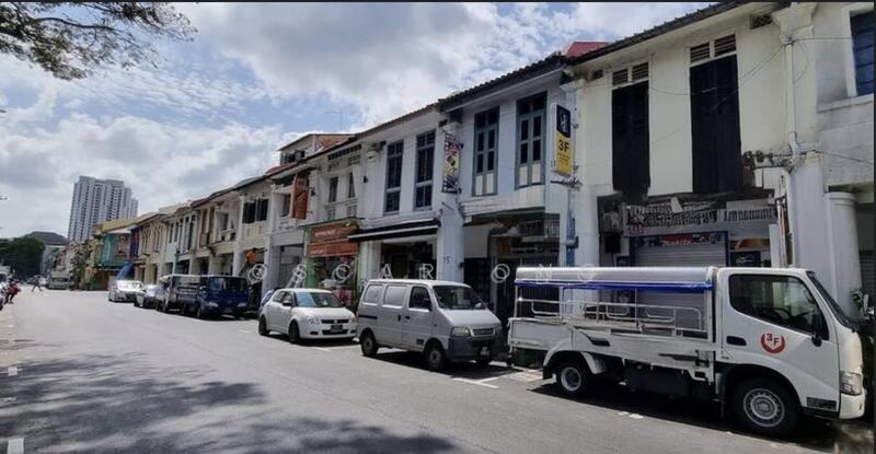 Newly Renovated Shophouse in Little India, Dickson Road, 1,000 sqft, Shop / Shophouse For Rent, by Oscar Ong, 500024087 - Exterior - CommercialGuru.com.sg