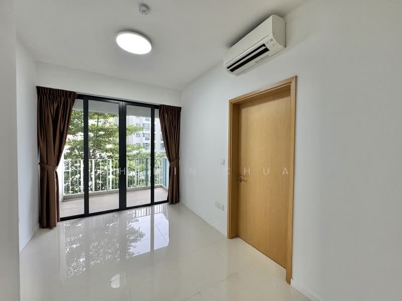 The Jovell, 11 Flora Drive, 1 Bedroom, 441 sqft, Condominium For Sale, by Shimin Chua, 500024110 - Balcony - PropertyGuru.com.sg
