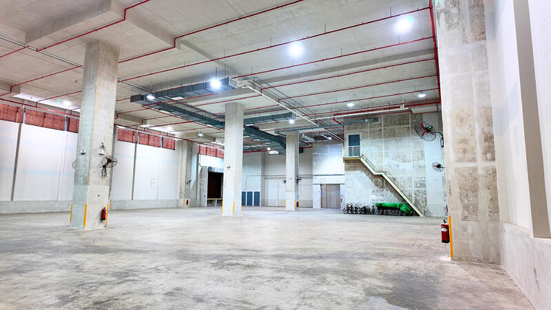 Jurong East, , 16,410 sqft, Factory / Workshop (B2) For Rent, by Jessica Soon, 500024189 - Interior - CommercialGuru.com.sg