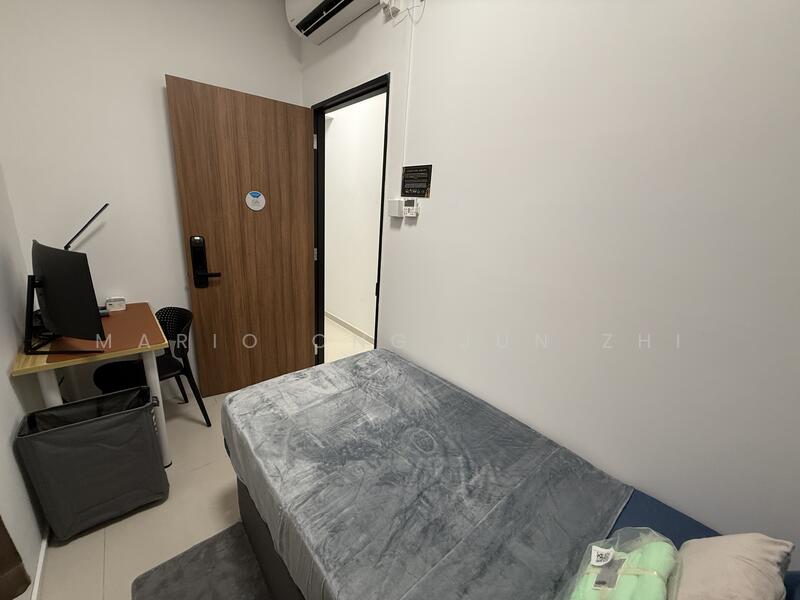 ER1 Bedroom