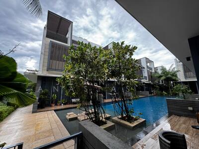 For Sale - Reno 3 Storey Cluster @ Yio Chu Kang Road, Sunrise Terrace, Cactus Road