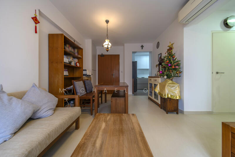 30 Ghim Moh Link, 30 Ghim Moh Link, 2 Bedrooms, 732 sqft, HDB Flat For Sale, by Michael Ooi, 500024316 - Living Room - PropertyGuru.com.sg
