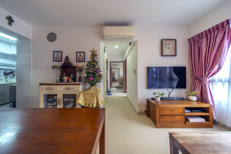 30 Ghim Moh Link, 30 Ghim Moh Link, 2 Bedrooms, 732 sqft, HDB Flat For Sale, by Michael Ooi, 500024316 - Living Room - PropertyGuru.com.sg