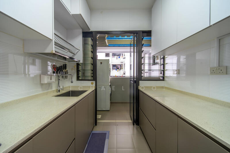 30 Ghim Moh Link, 30 Ghim Moh Link, 2 Bedrooms, 732 sqft, HDB Flat For Sale, by Michael Ooi, 500024316 - Kitchen - PropertyGuru.com.sg