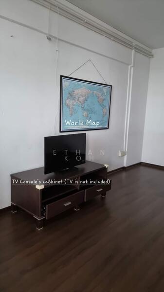 362 Clementi Avenue 2, 362 Clementi Avenue 2, 2 Bedrooms, 732 sqft, HDB Flat For Rent, by Ethan Koh, 500024406 - Living Room - PropertyGuru.com.sg