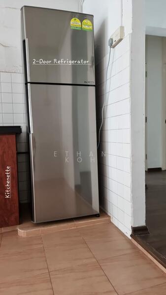 362 Clementi Avenue 2, 362 Clementi Avenue 2, 2 Bedrooms, 732 sqft, HDB Flat For Rent, by Ethan Koh, 500024406 - Kitchen - PropertyGuru.com.sg