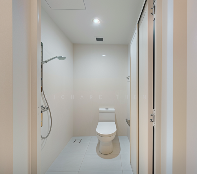 Greenwood Mews, 271 Greenwood Avenue, 5 Bedrooms, 3,100 sqft, Cluster House For Rent, by Richard Then, 500024426 - Bathroom - PropertyGuru.com.sg