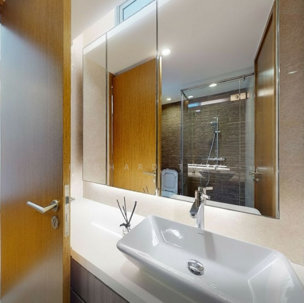 Greenwood Mews, 271 Greenwood Avenue, 5 Bedrooms, 3,100 sqft, Cluster House For Rent, by Richard Then, 500024426 - Bathroom - PropertyGuru.com.sg