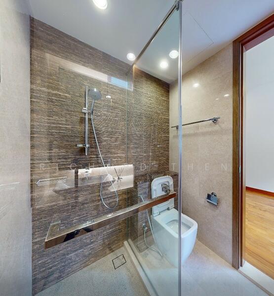 Greenwood Mews, 271 Greenwood Avenue, 5 Bedrooms, 3,100 sqft, Cluster House For Rent, by Richard Then, 500024426 - Bathroom - PropertyGuru.com.sg