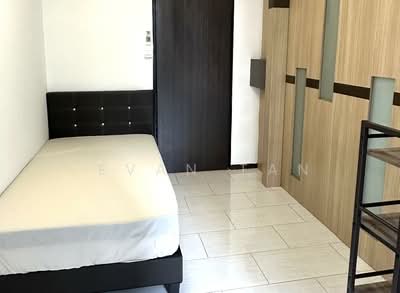 For Rent - Leicester Lodge