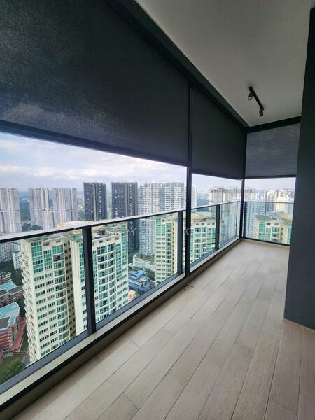 Stirling Residences, 21 Stirling Road, 3 Bedrooms, 980 sqft, Condominium For Rent, by Jaclyn Chua, 500024455 - Zip Track Shade at Balcony - PropertyGuru.com.sg