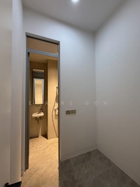 Helper Room and Bathroom