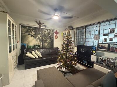 For Sale - 176 Ang Mo Kio Avenue 4